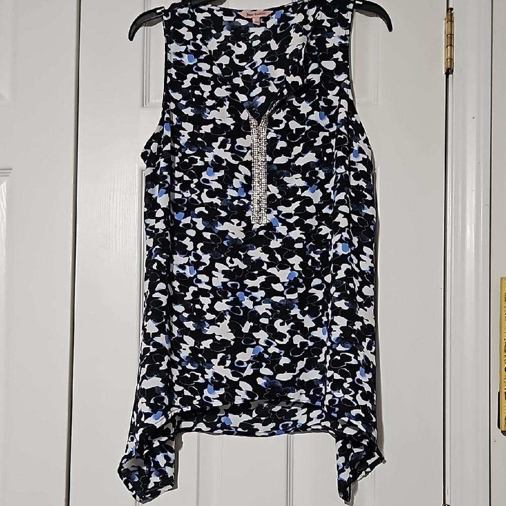 Juicy Couture NWT szL bling accent ✨️ gorgeous sleeveless top black,blue,white - Picture 10 of 10